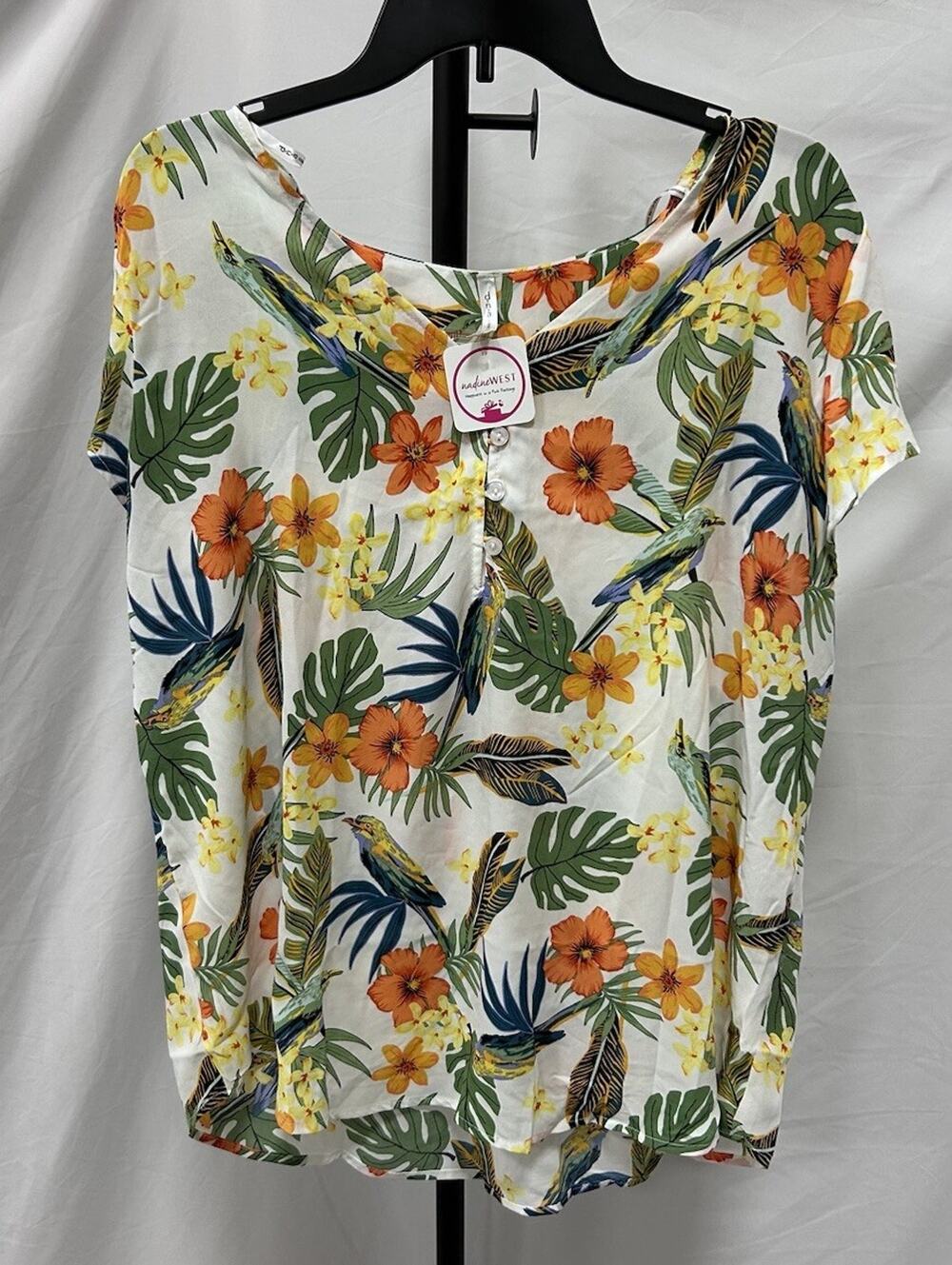 NEW DNA Couture Women's Multicolor Floral Tropical Hawaiian Blouse Size 1X